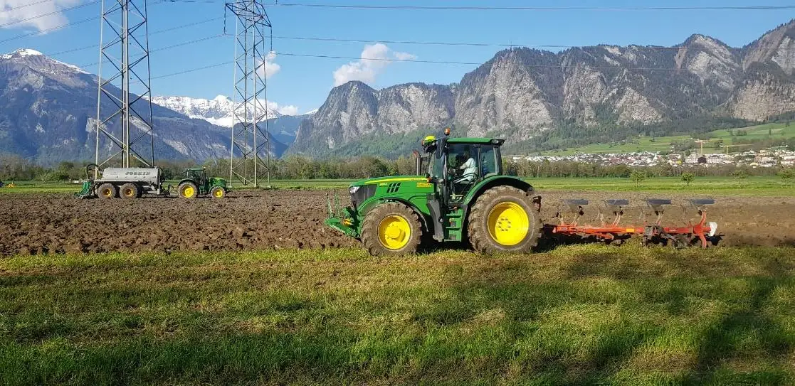 Bodenbearbeitung: Pflug